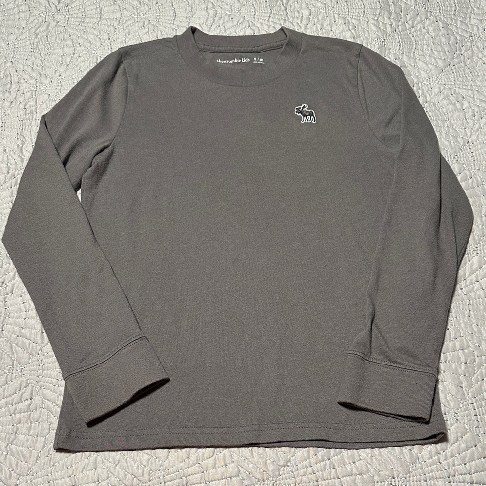 Abercrombie Kids Boys Gray Long Sleeve Shirt, EUC, Size 9/10